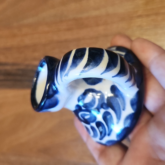 Arte Giancarlo Honduras Hand Painted Mini Flower Bud Vases, Set of Three - Picture 10 of 15